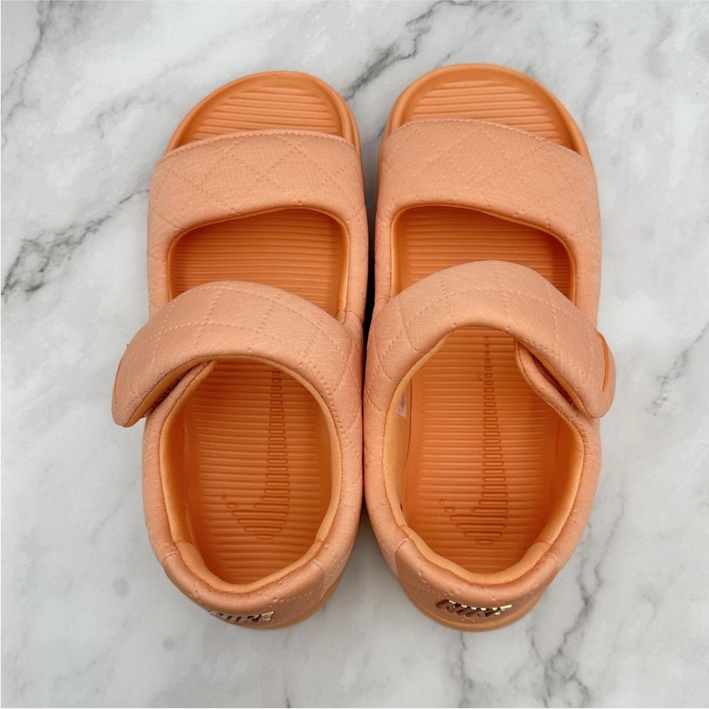 Nike Calm SE Sandals Womens 8 Apricot Agate Quilted Strap HJ9000-800 NWOB - Picture 5 of 14